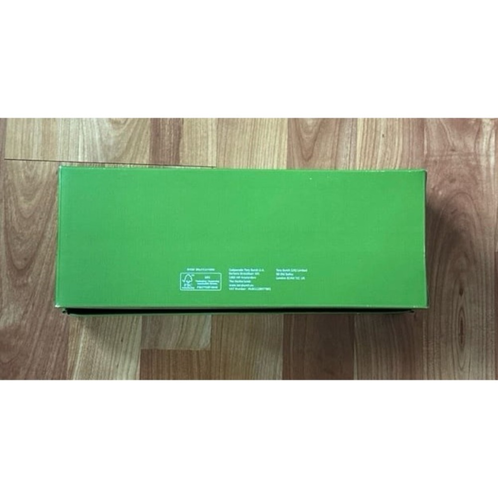 Tory Burch Green Box - Picture 7 of 7